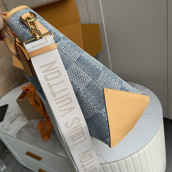 ルイヴィトンバッグ側面デザイン